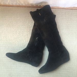 PRADA boots- Mint Condition